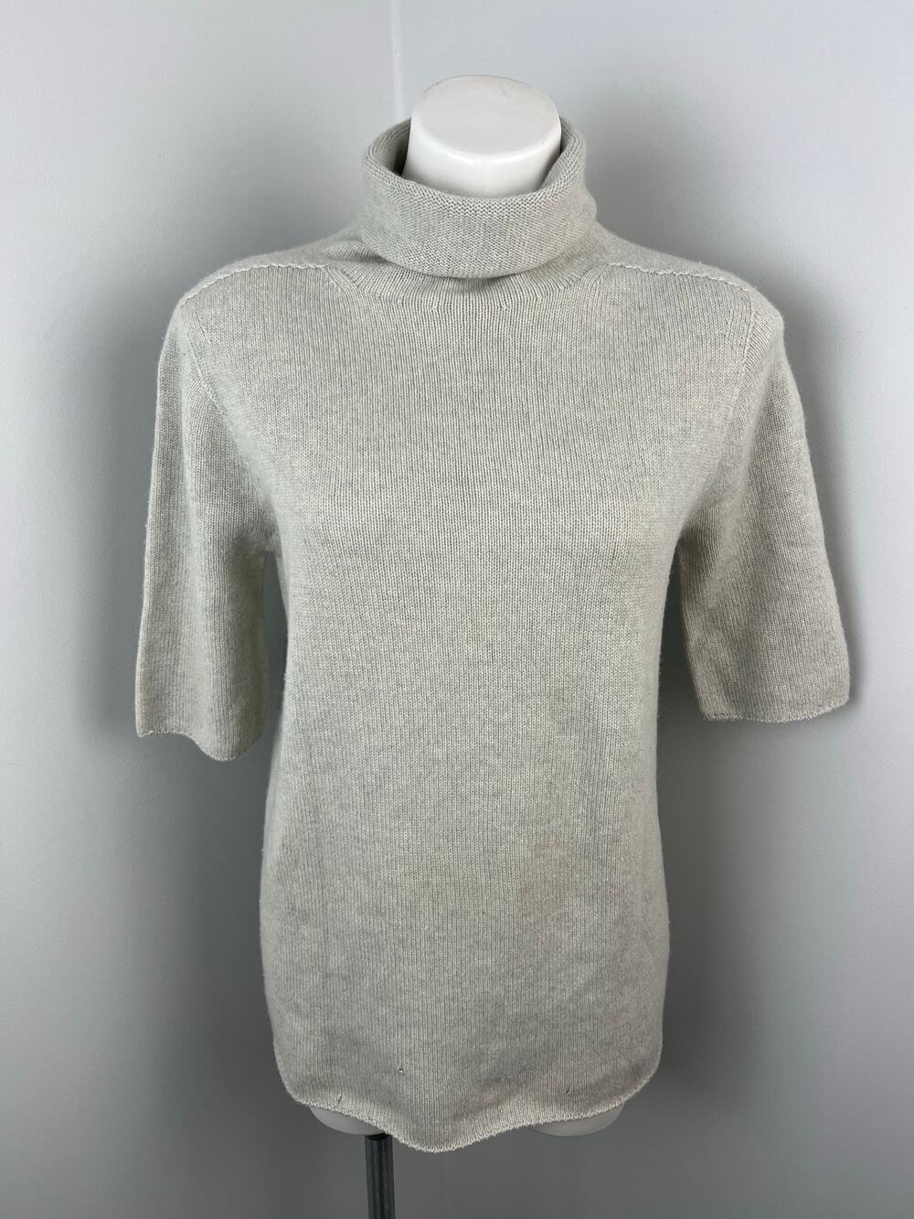 The Row Gray Short Sleeve Cashmere Sweater Need Repair Small